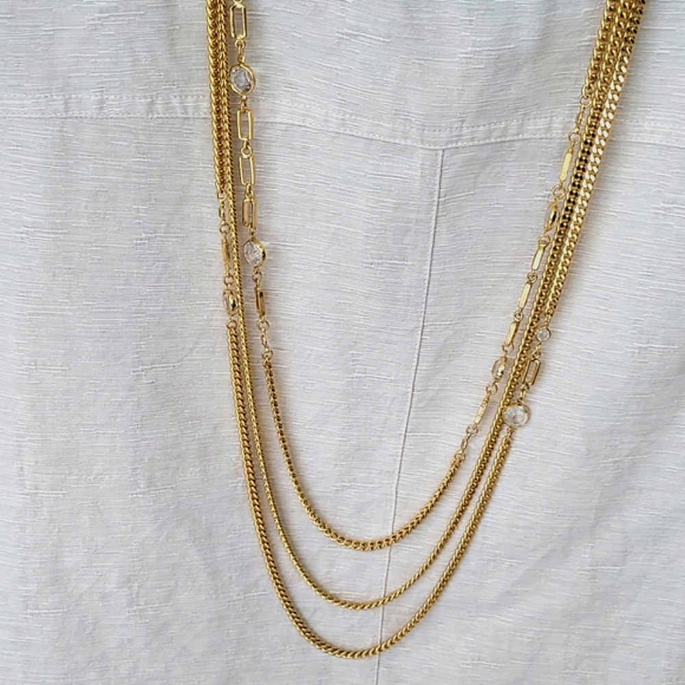 Triple Tier Chains with Clear 'Crystals'.